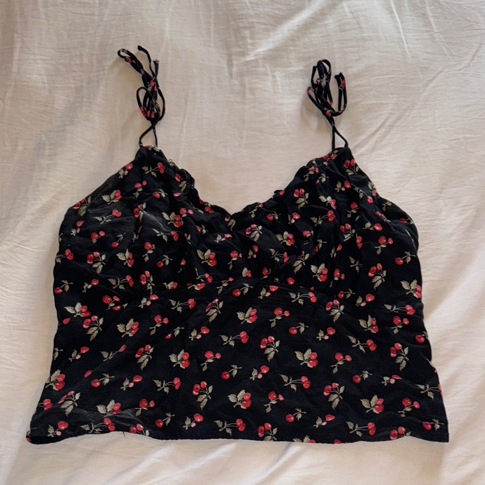 Abercrombie & Fitch Black and Red Ruched Crop Camisole